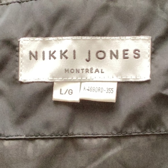 Nikki Jones Black Puffer Coat - Medium/Large - Picture 7 of 10